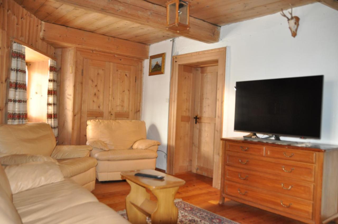Chasa Genuina Apartman Ftan Kültér fotó